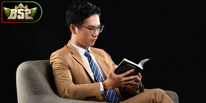 Tăng Nhật Tuệ 2 Con đường sự nghiệp và những bước ngoặt quan trọng